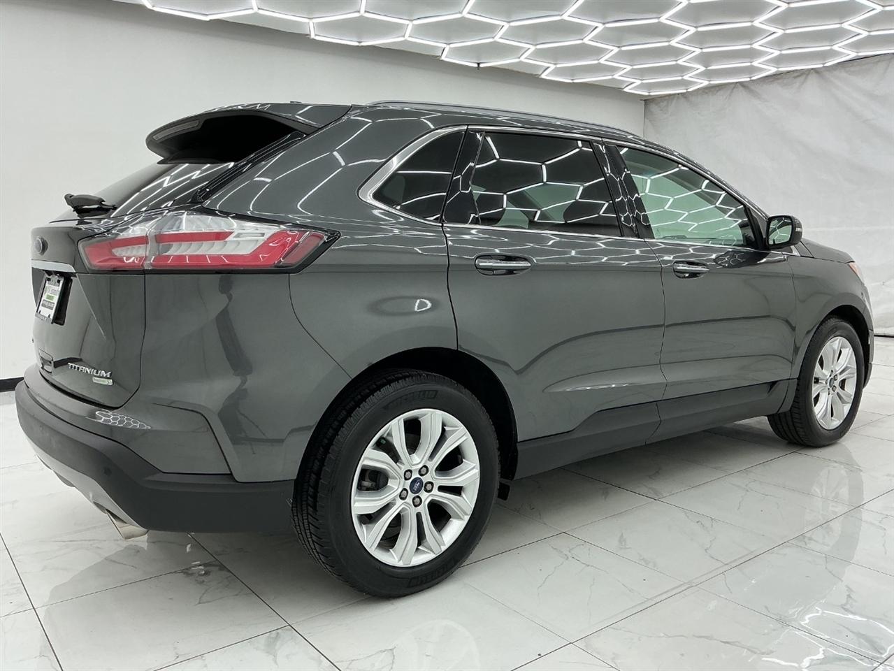 Ford Edge Titanium FWD 2020