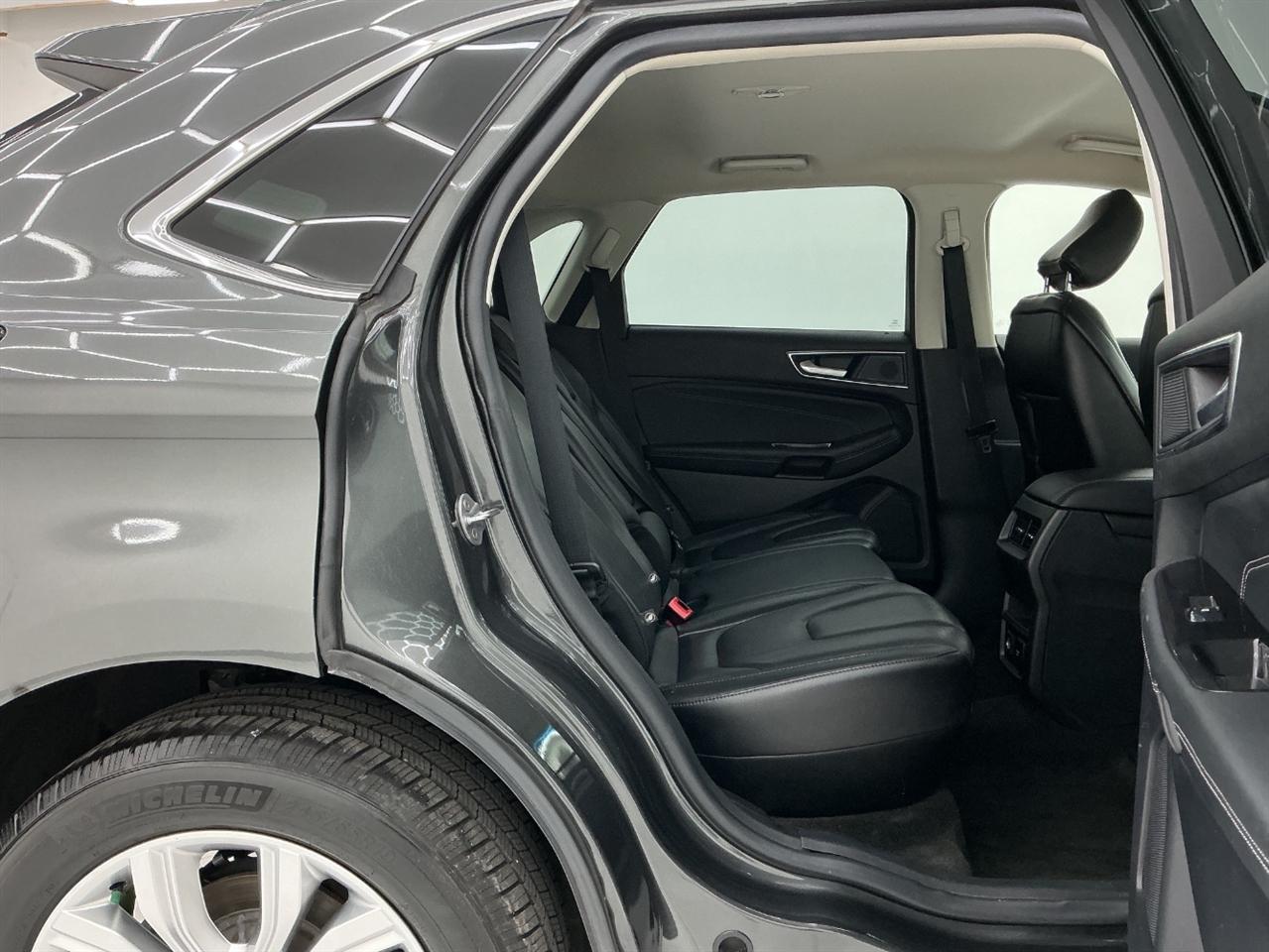 Ford Edge Titanium FWD 2020