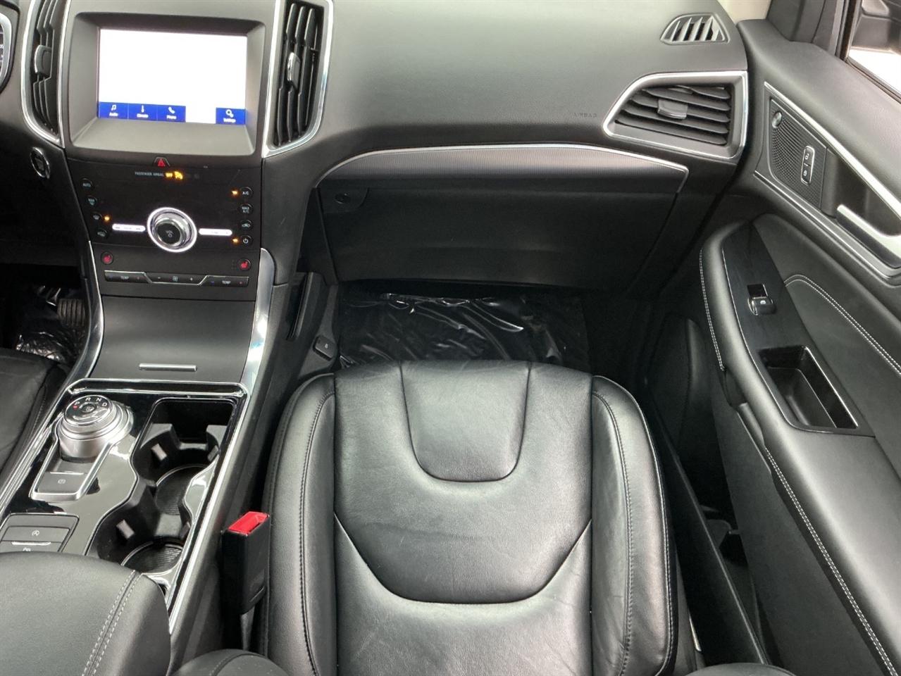 Ford Edge Titanium FWD 2020