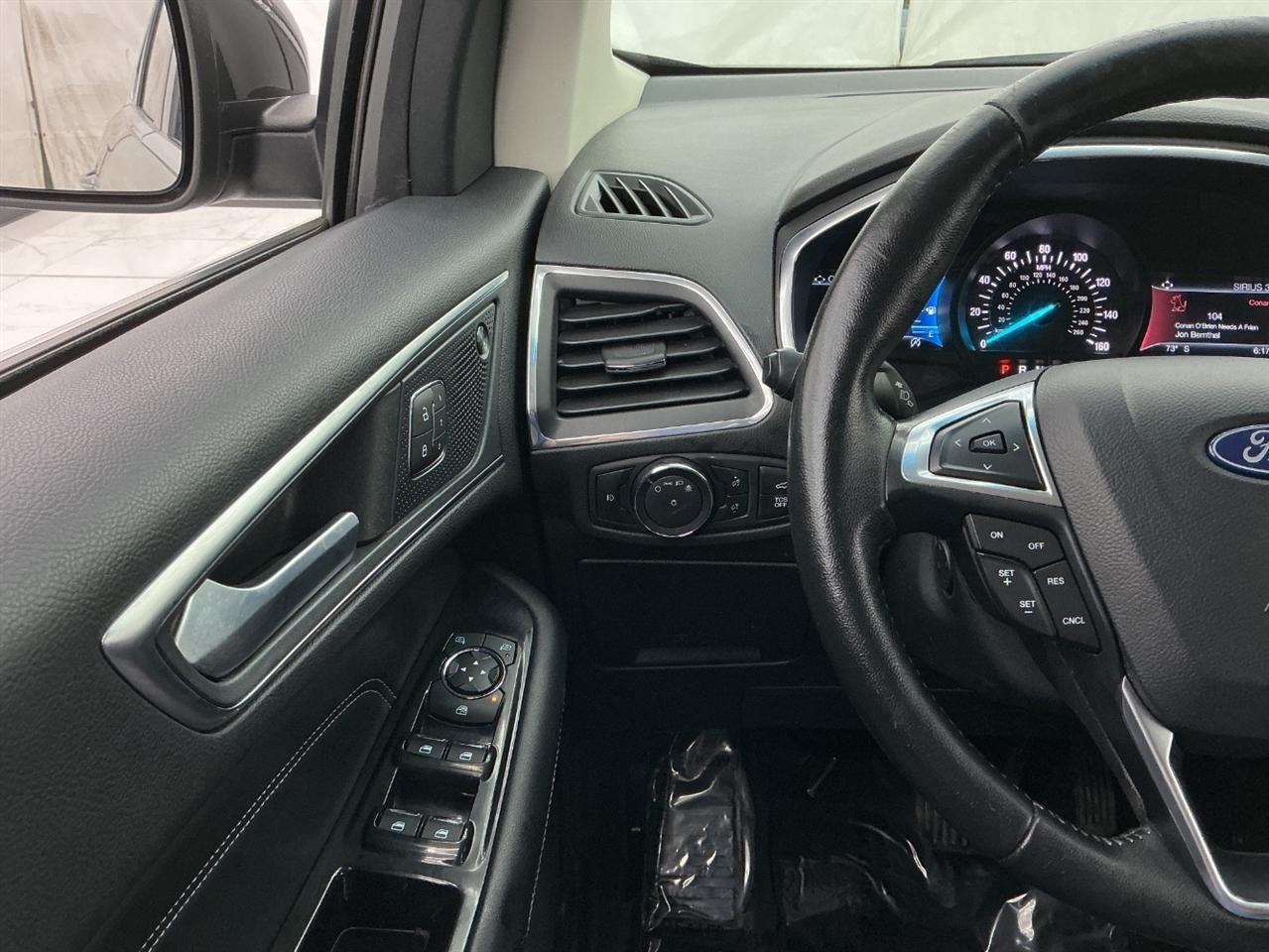 Ford Edge Titanium FWD 2020