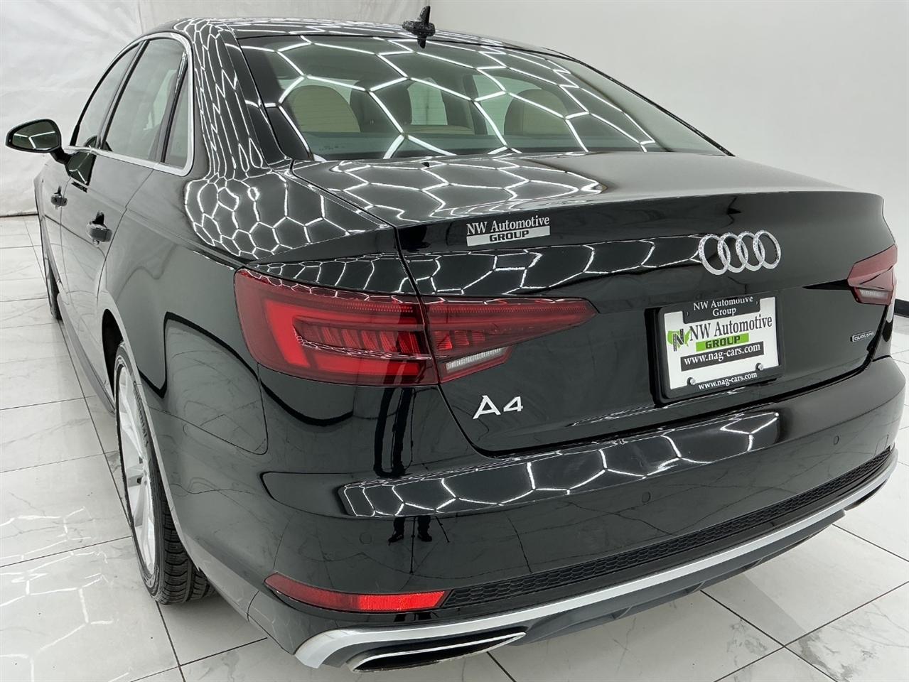 Audi A4 Premium Plus 45 TFSI quattro 2019