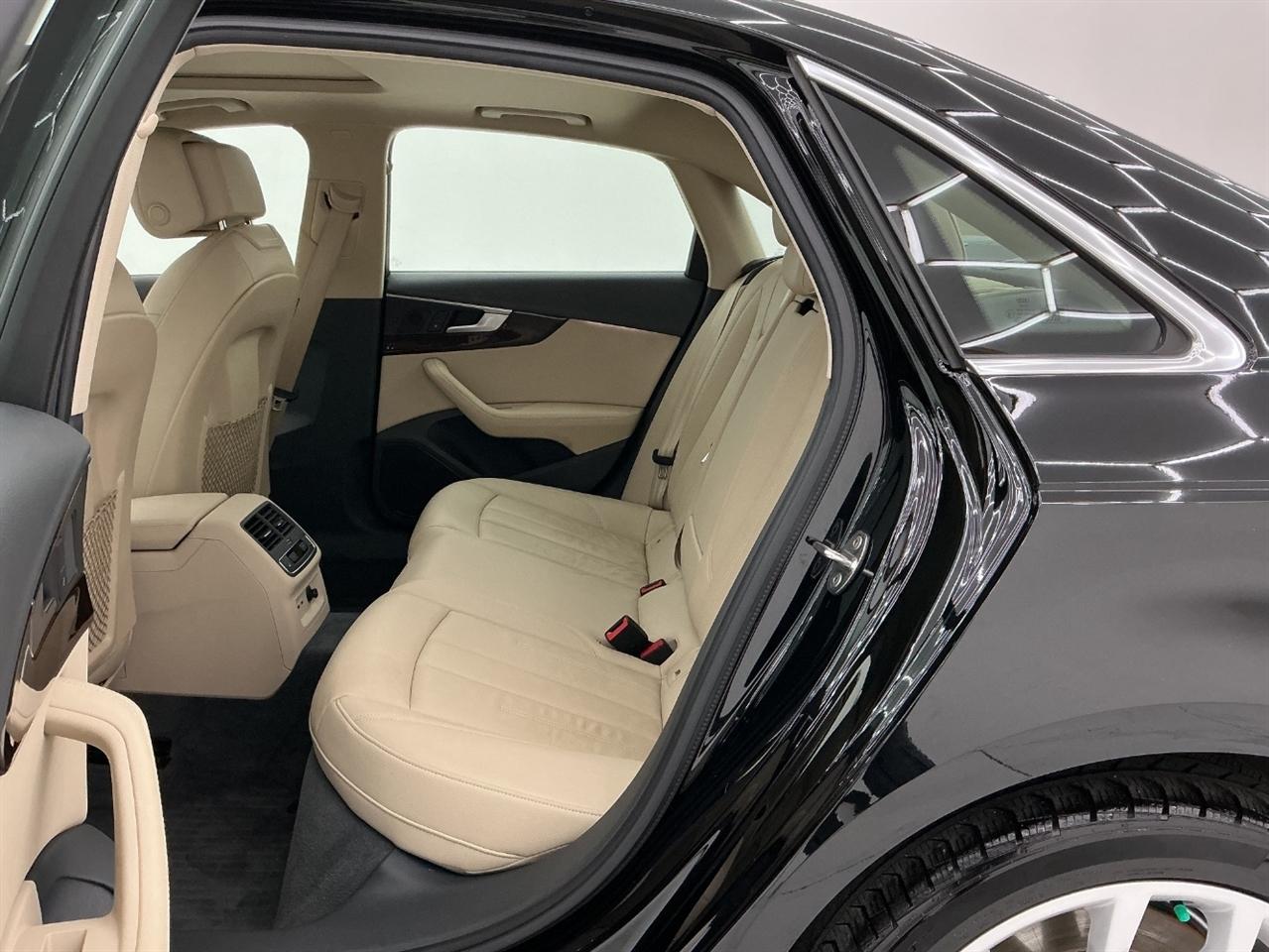 Audi A4 Premium Plus 45 TFSI quattro 2019