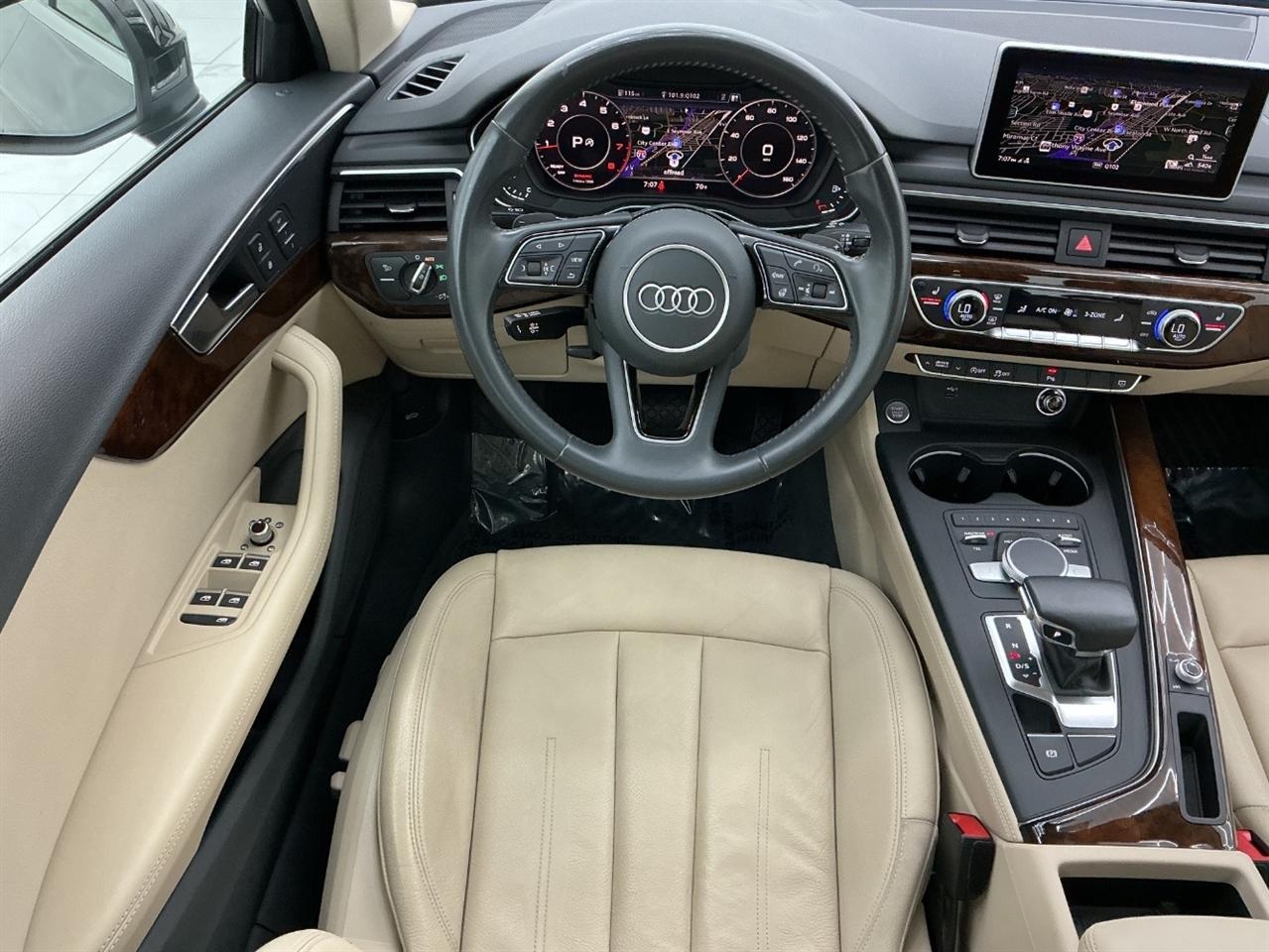 Audi A4 Premium Plus 45 TFSI quattro 2019