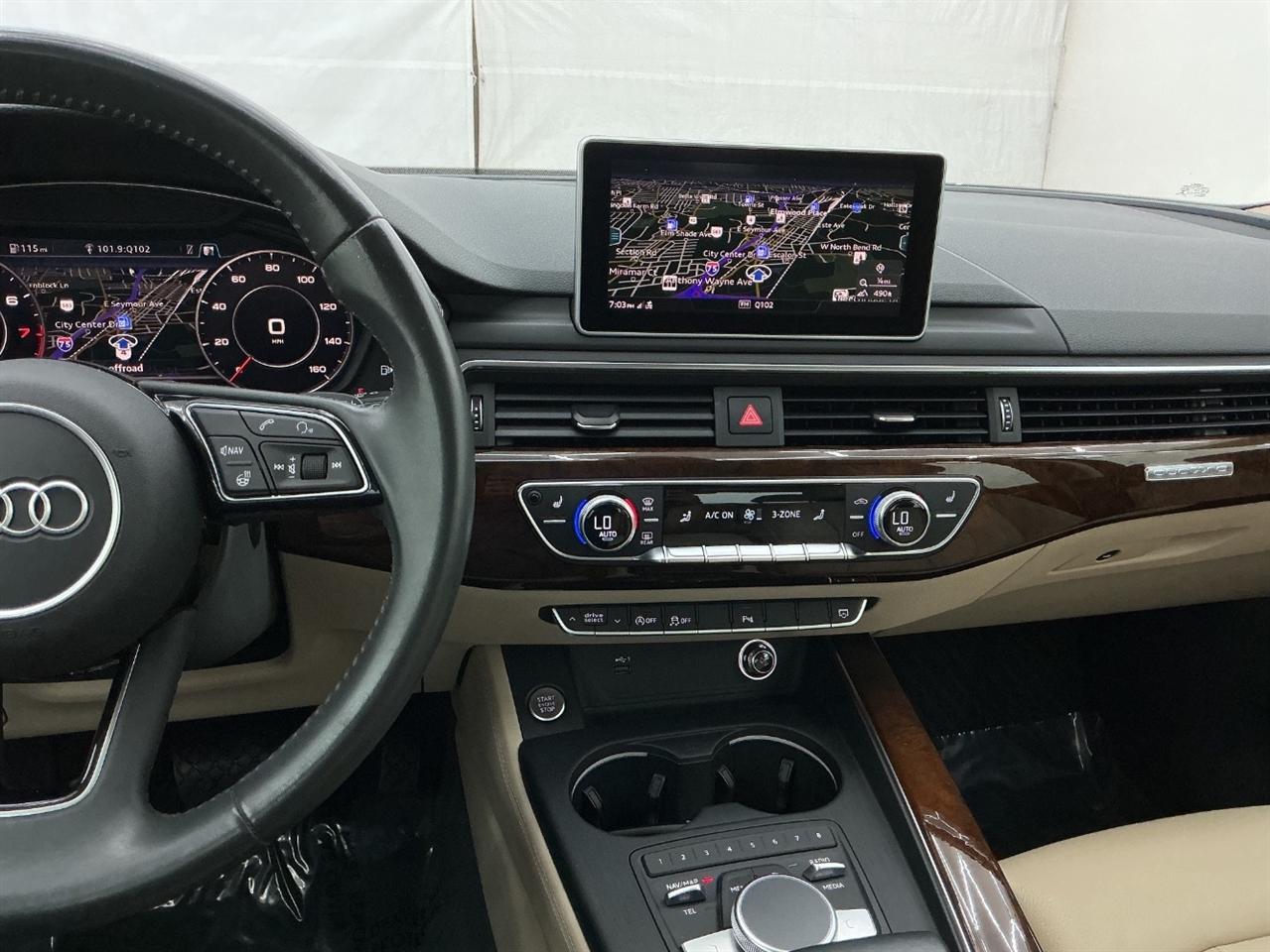 Audi A4 Premium Plus 45 TFSI quattro 2019