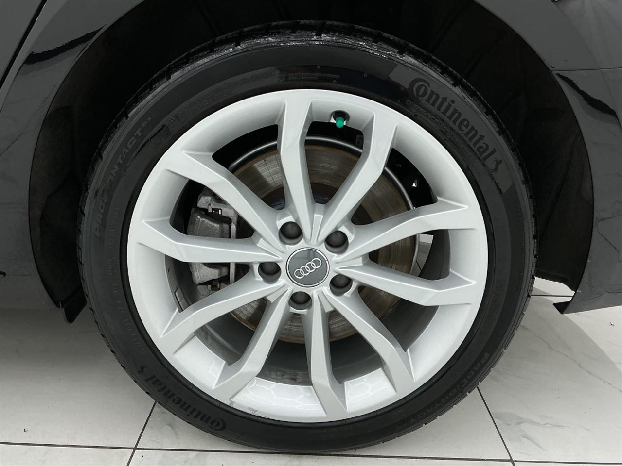 Audi A4 Premium Plus 45 TFSI quattro 2019
