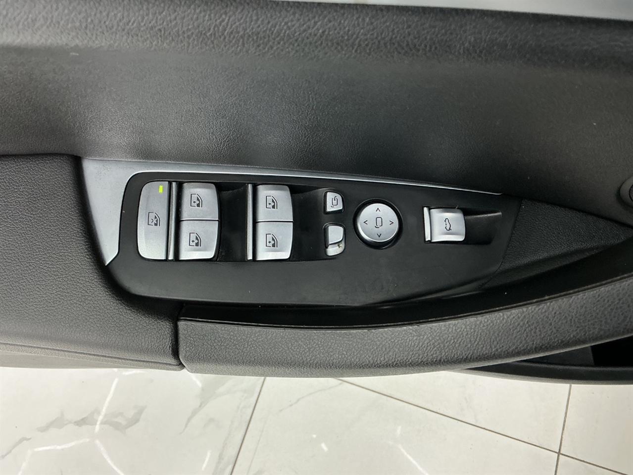 BMW X3 xDrive30i Sports Activity Vehicle 2021