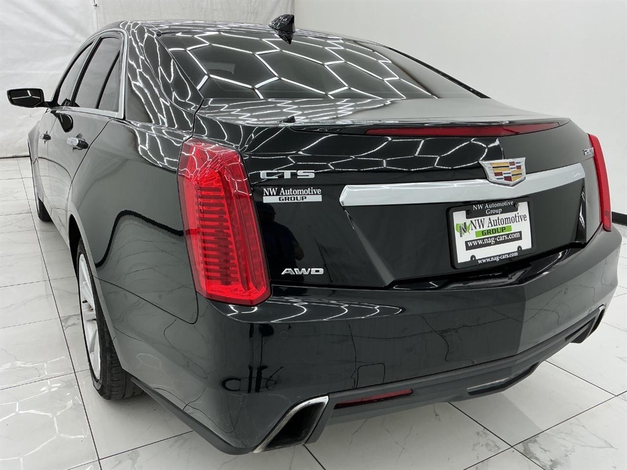 Cadillac CTS 4dr Sdn 2.0L Turbo AWD 2017