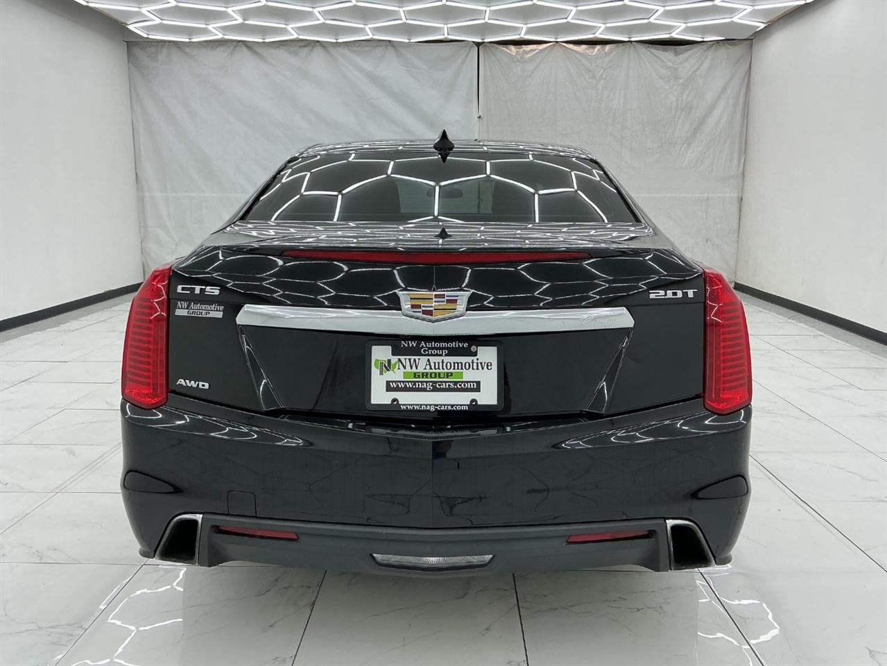 Cadillac CTS 4dr Sdn 2.0L Turbo AWD 2017