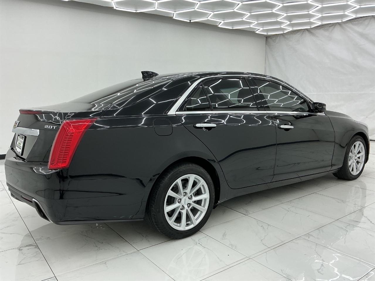 Cadillac CTS 4dr Sdn 2.0L Turbo AWD 2017