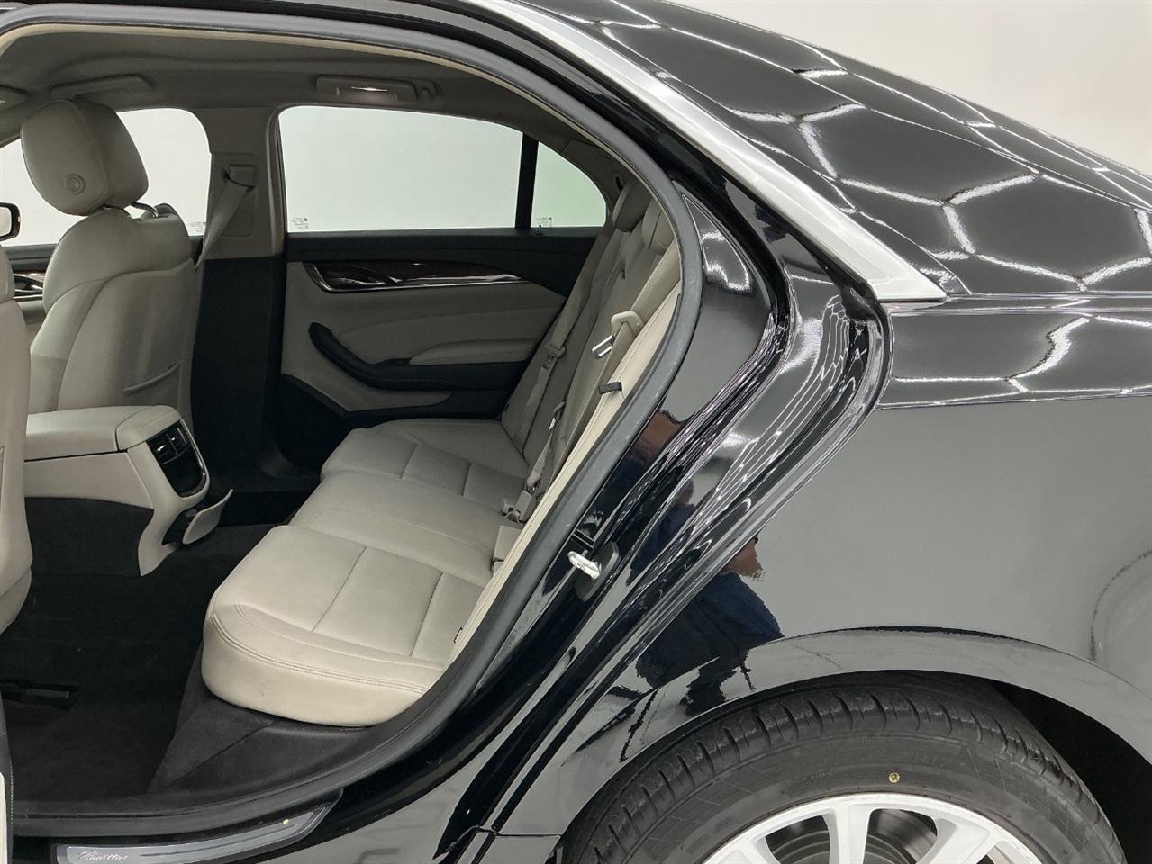 Cadillac CTS 4dr Sdn 2.0L Turbo AWD 2017