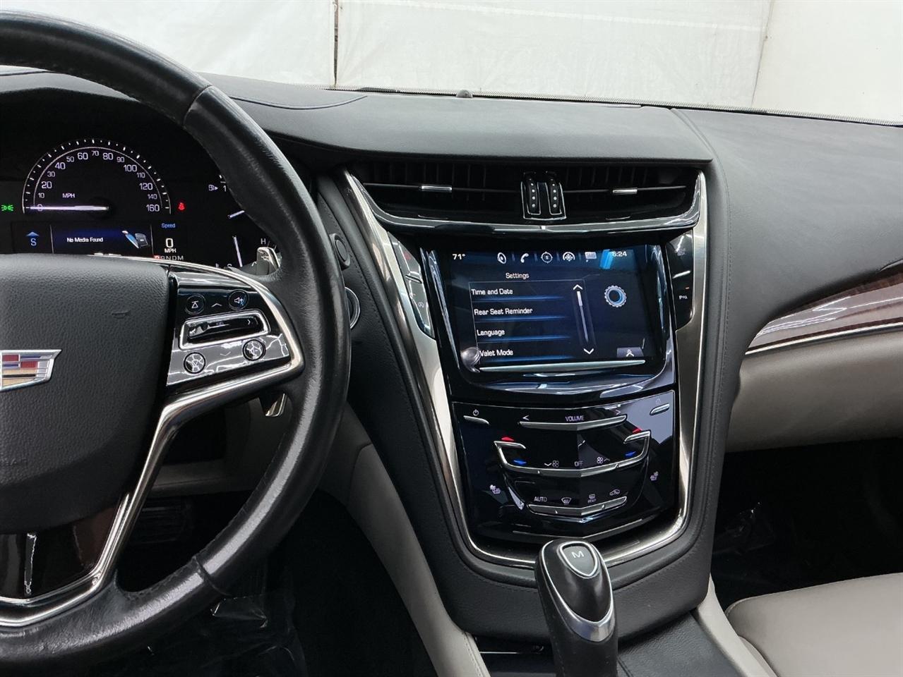 Cadillac CTS 4dr Sdn 2.0L Turbo AWD 2017
