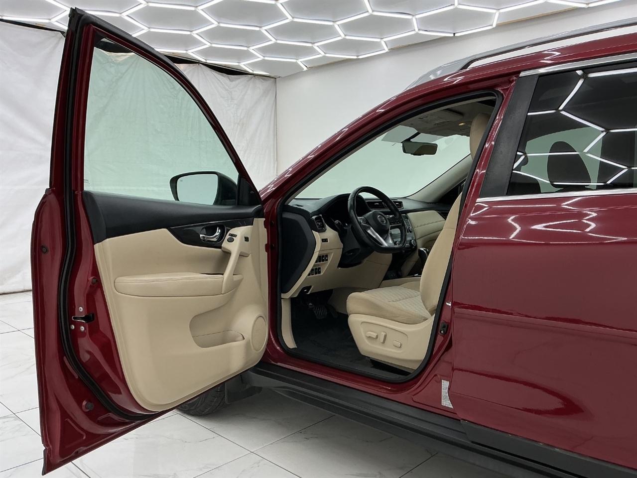 Nissan Rogue AWD SV 2018