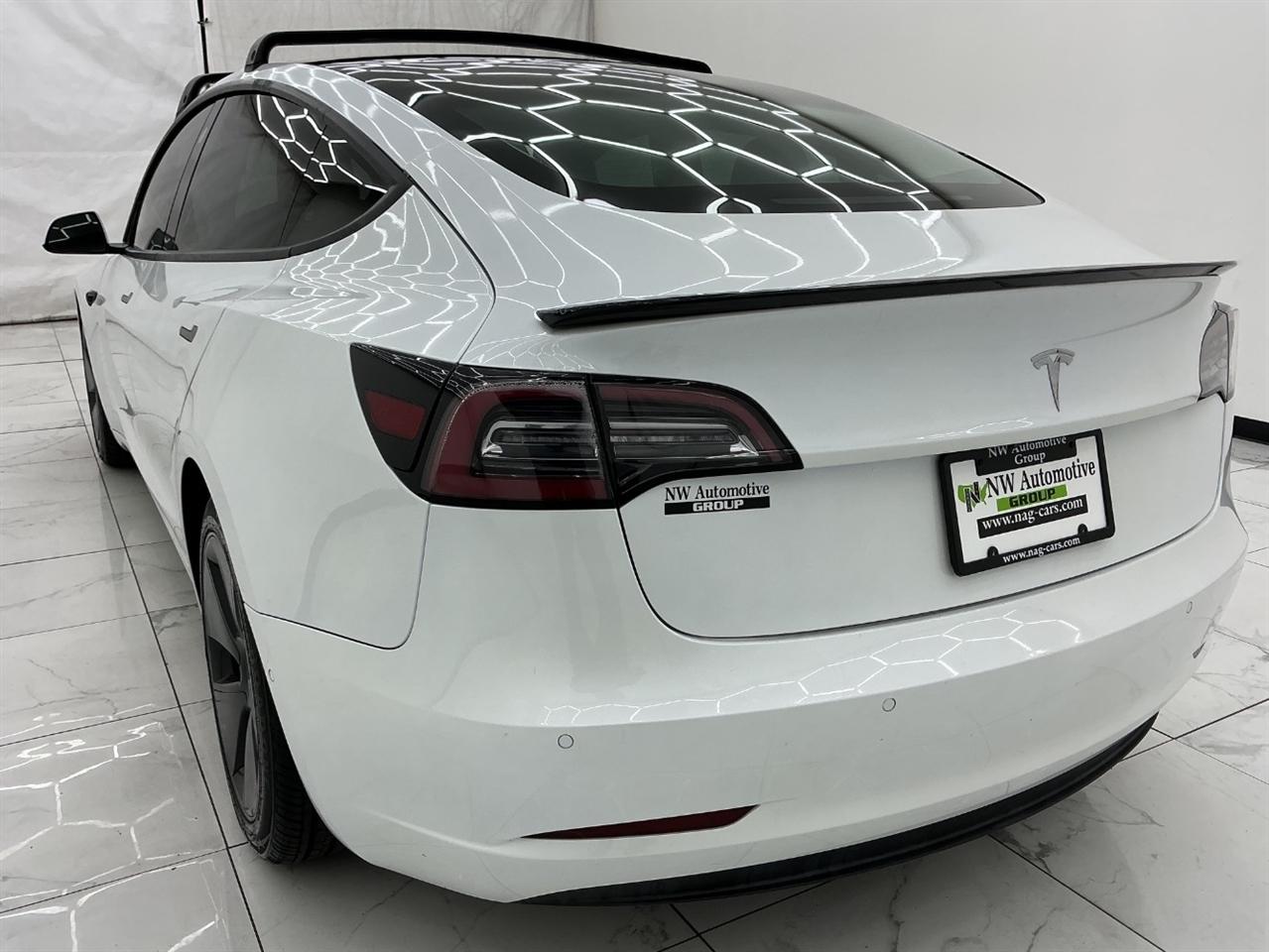 Tesla Model 3 Standard Range Plus RWD 2021