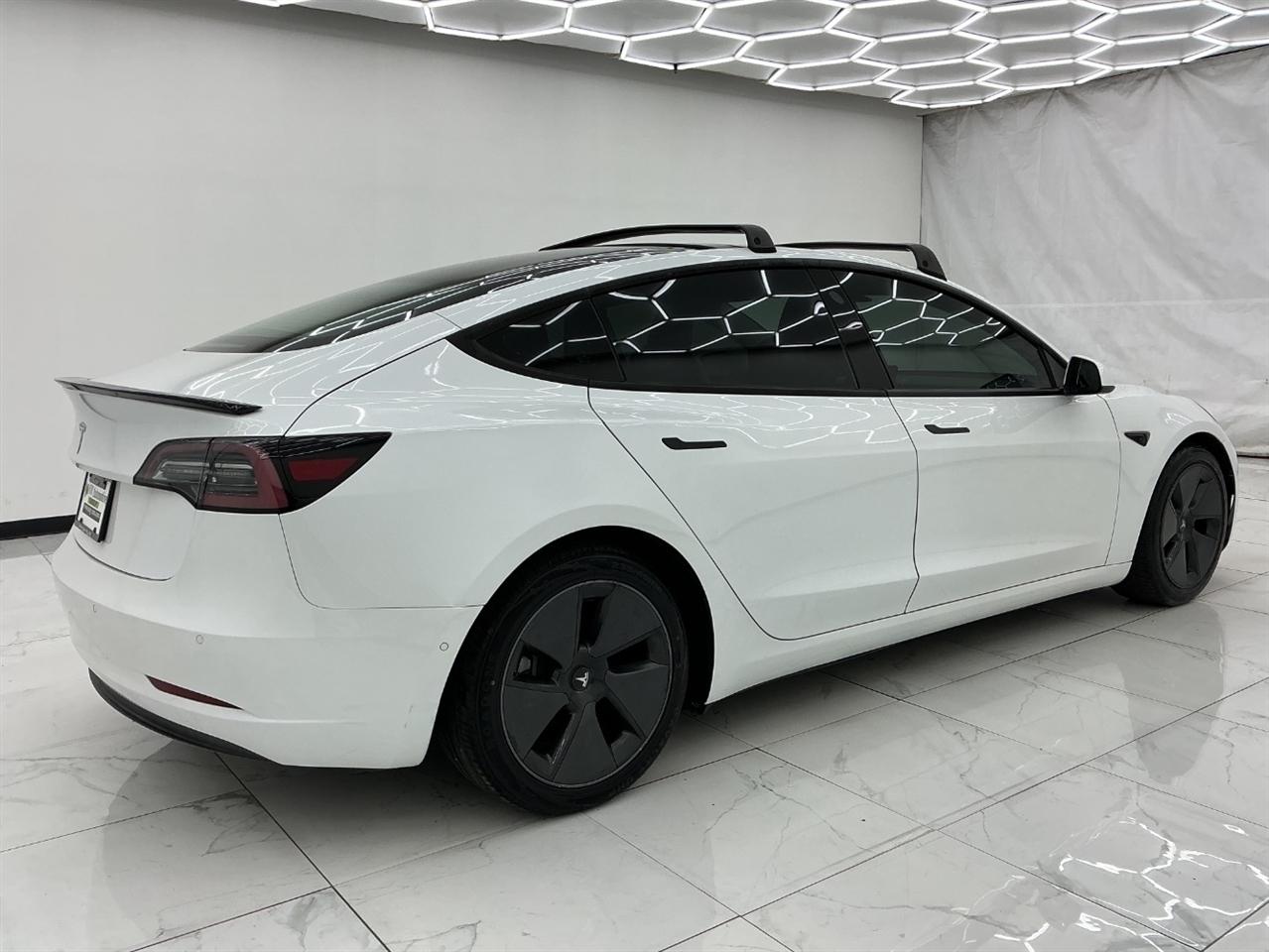 Tesla Model 3 Standard Range Plus RWD 2021