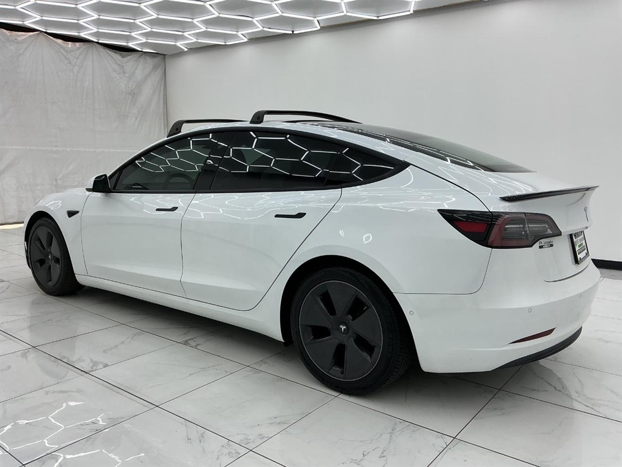 Tesla Model 3 Standard Range Plus RWD 2021