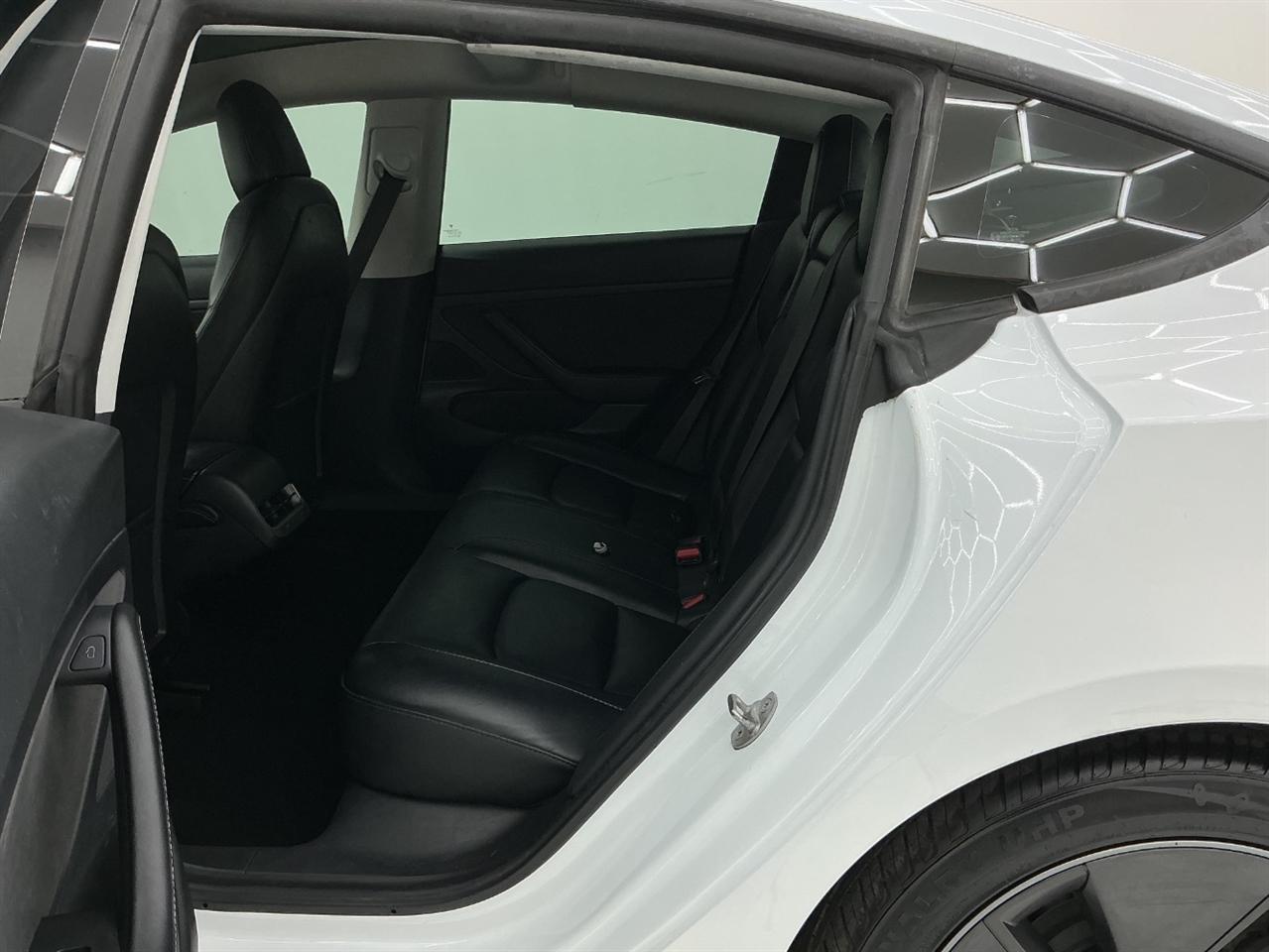 Tesla Model 3 Standard Range Plus RWD 2021