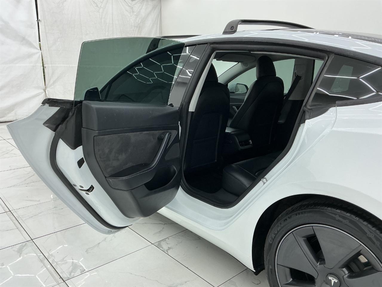 Tesla Model 3 Standard Range Plus RWD 2021