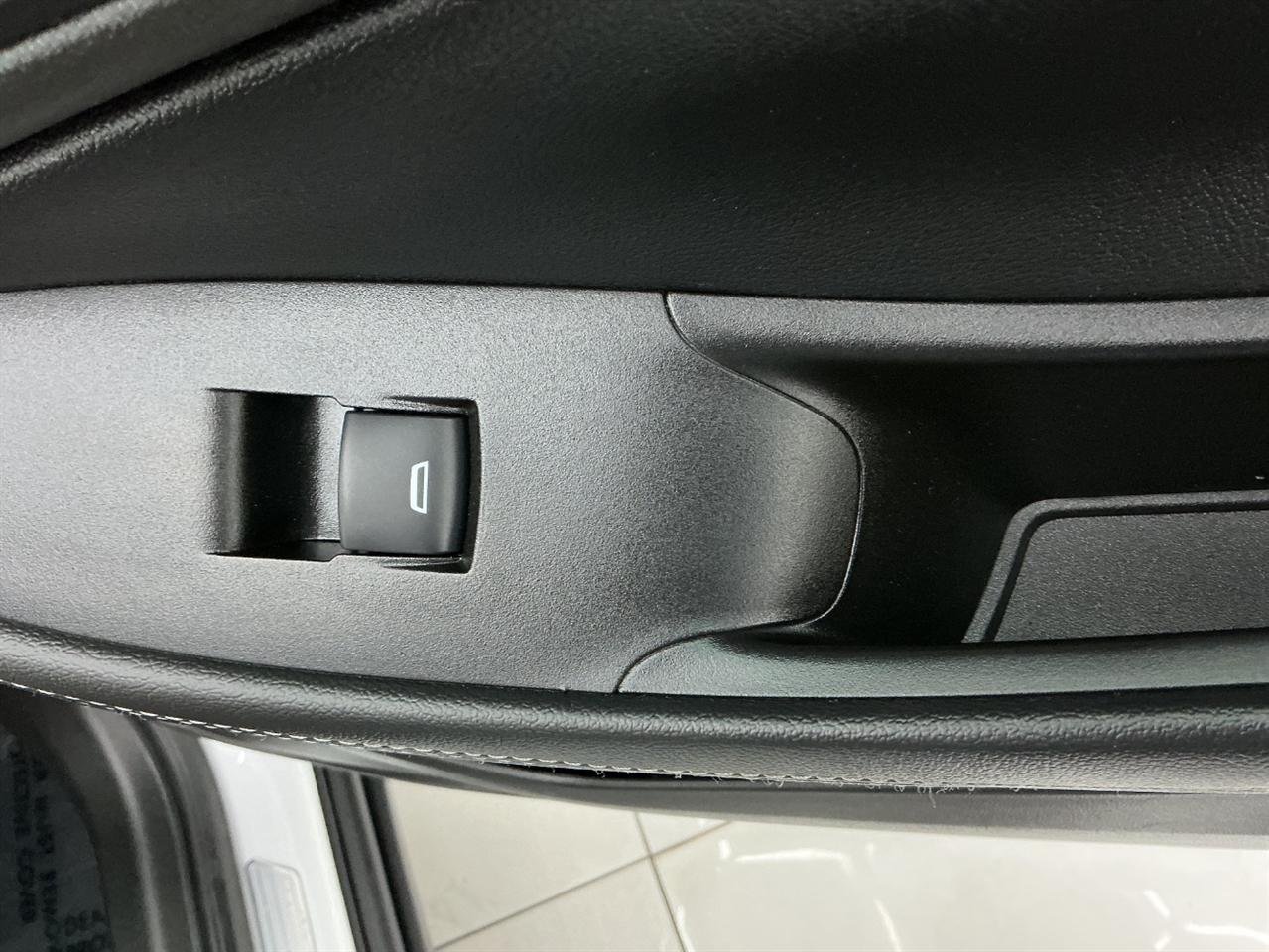 Buick Encore GX FWD 4dr Select 2021