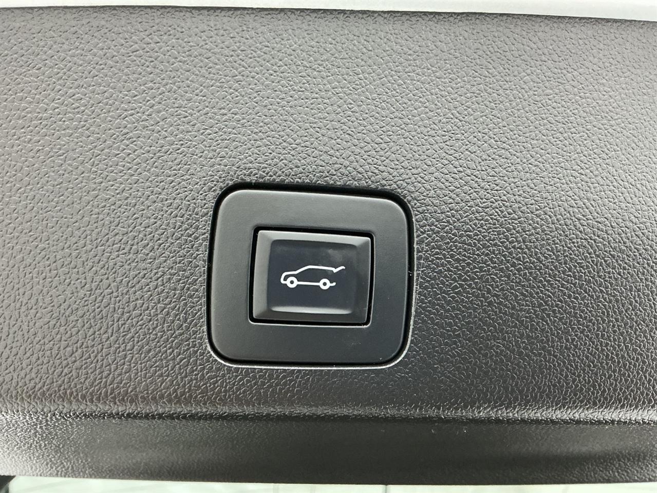 Buick Encore GX FWD 4dr Select 2021
