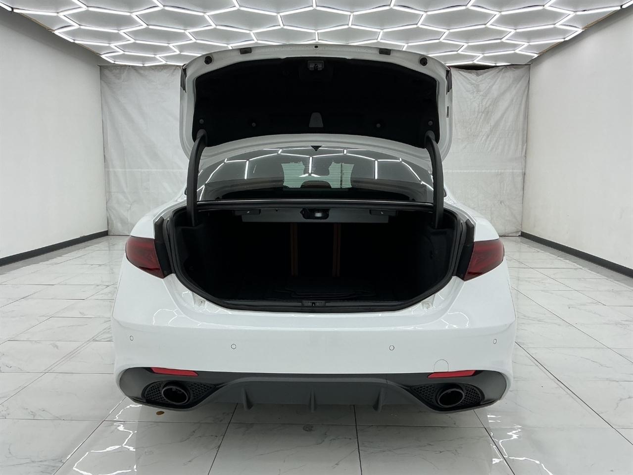 Alfa Romeo Giulia Ti Sport AWD 2020