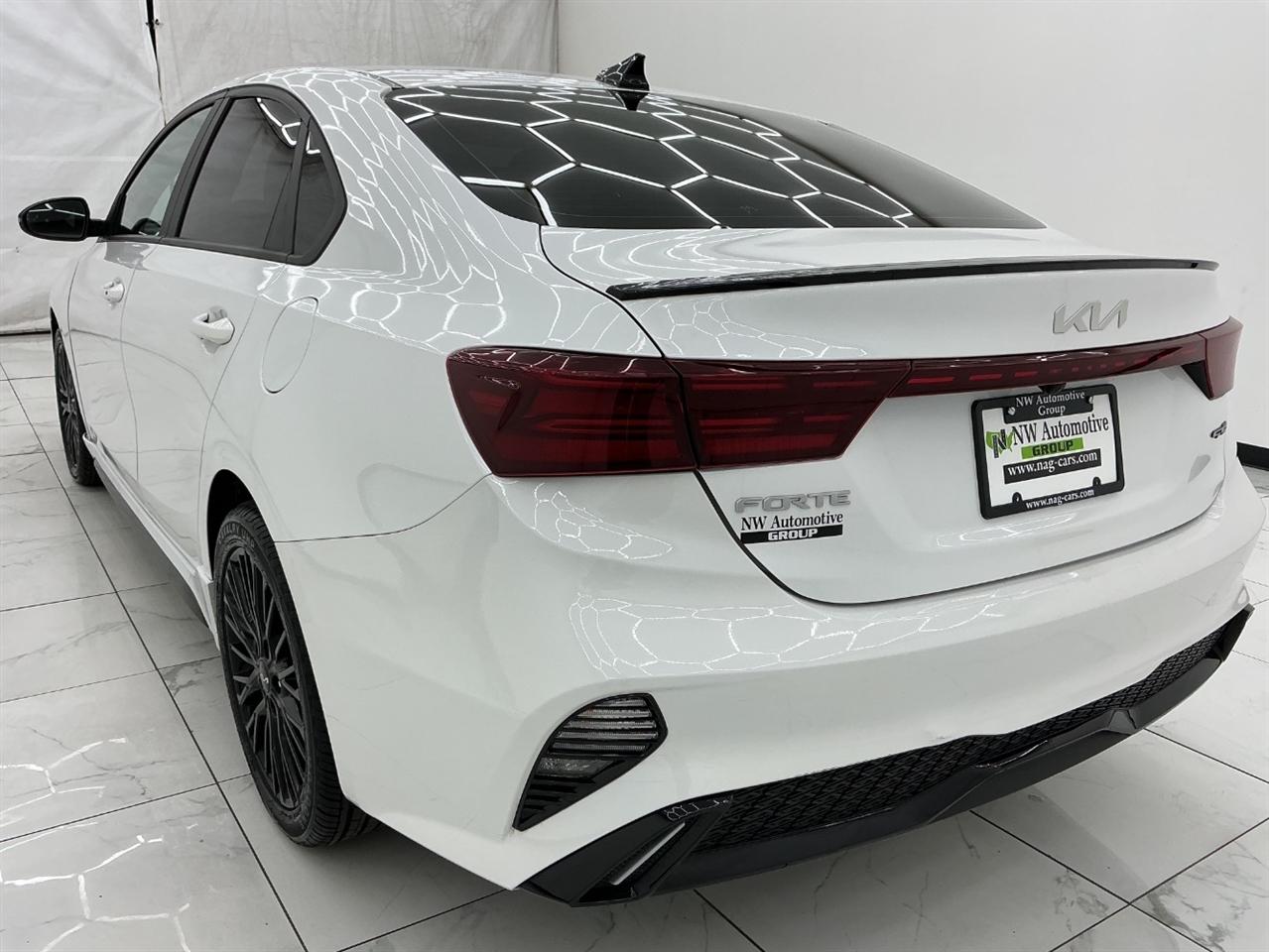Kia Forte GT-Line IVT 2024