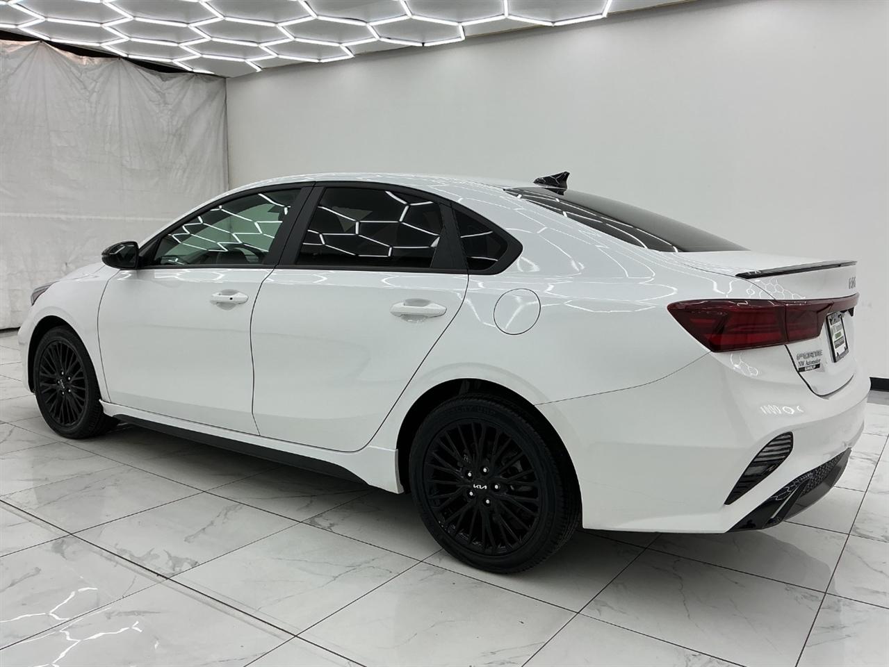 Kia Forte GT-Line IVT 2024
