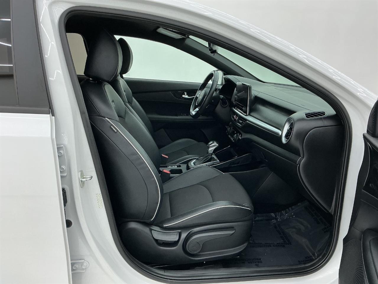 Kia Forte GT-Line IVT 2024