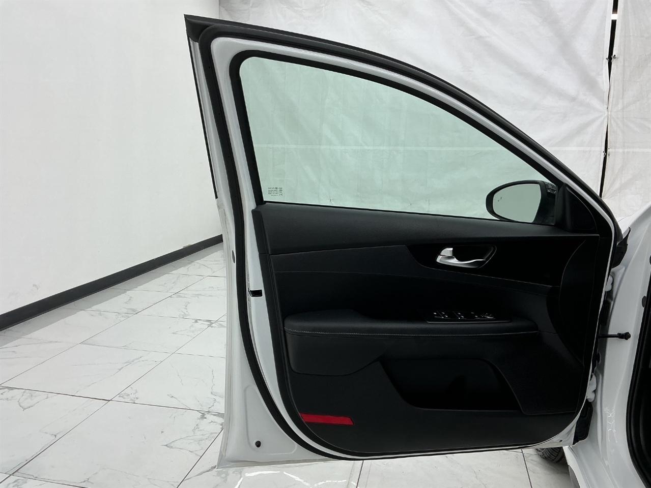 Kia Forte GT-Line IVT 2024