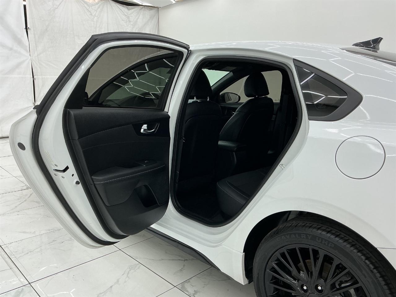 Kia Forte GT-Line IVT 2024