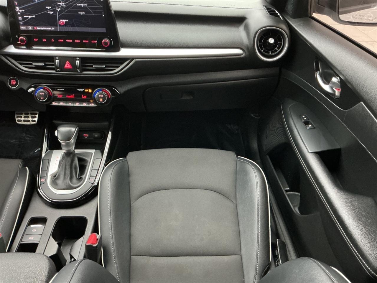 Kia Forte GT-Line IVT 2024