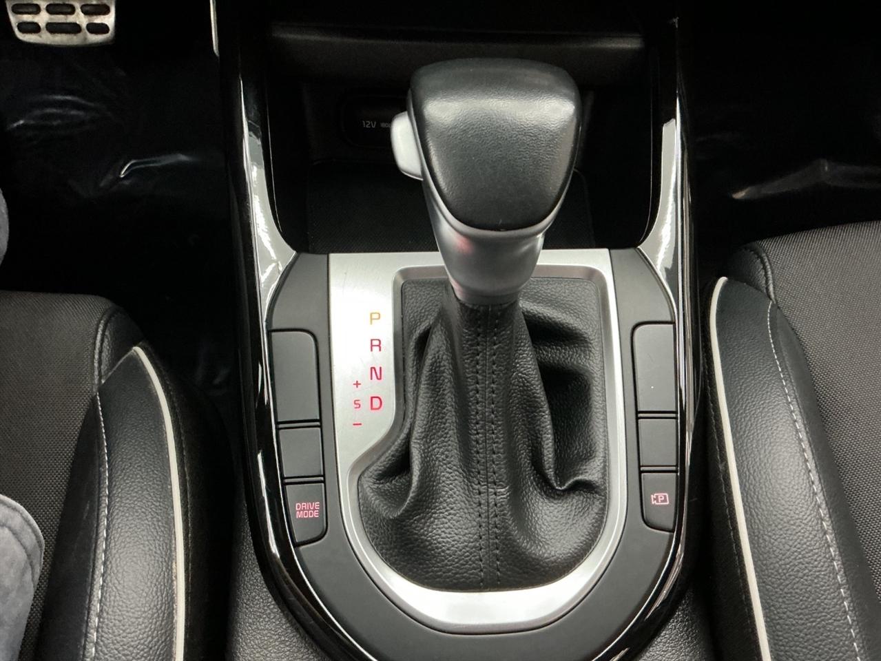 Kia Forte GT-Line IVT 2024
