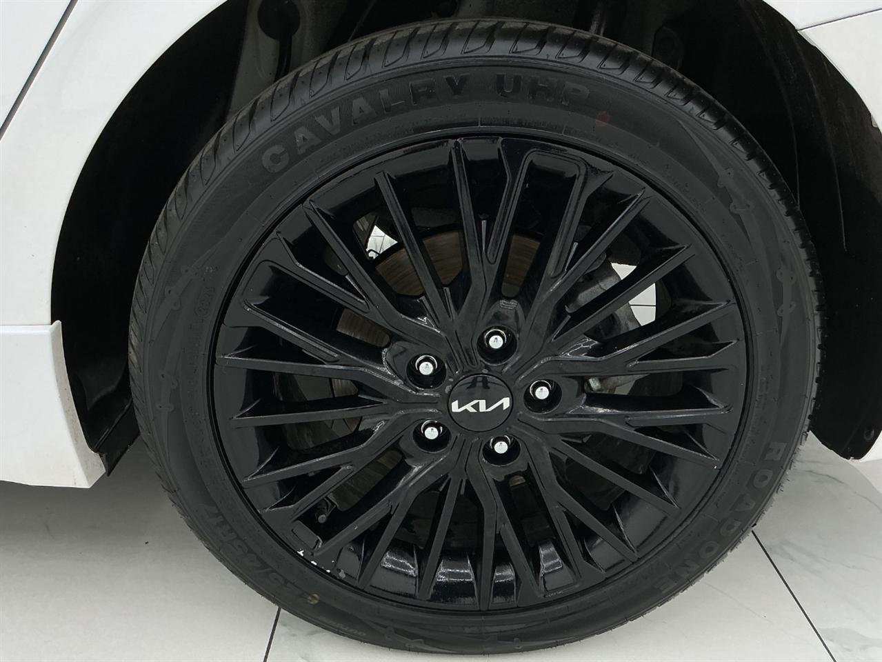 Kia Forte GT-Line IVT 2024