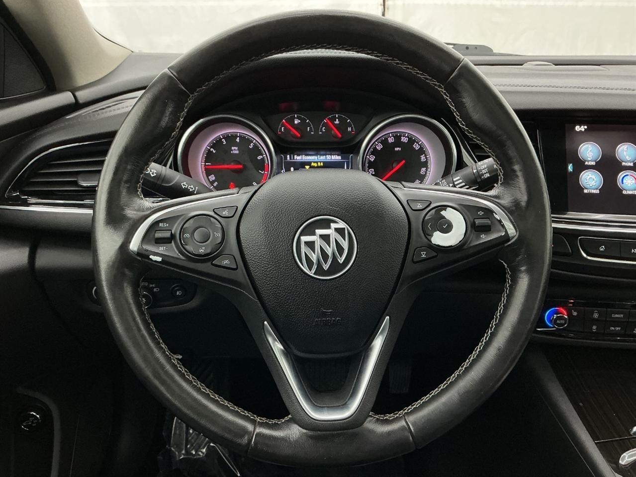 Buick Regal TourX 5dr Wgn Essence AWD 2018