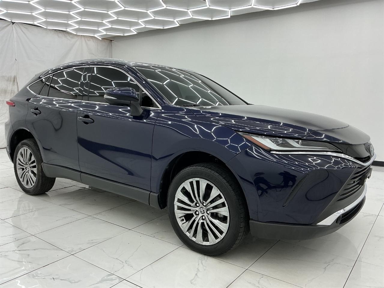 Toyota Venza Limited AWD (Natl) 2022