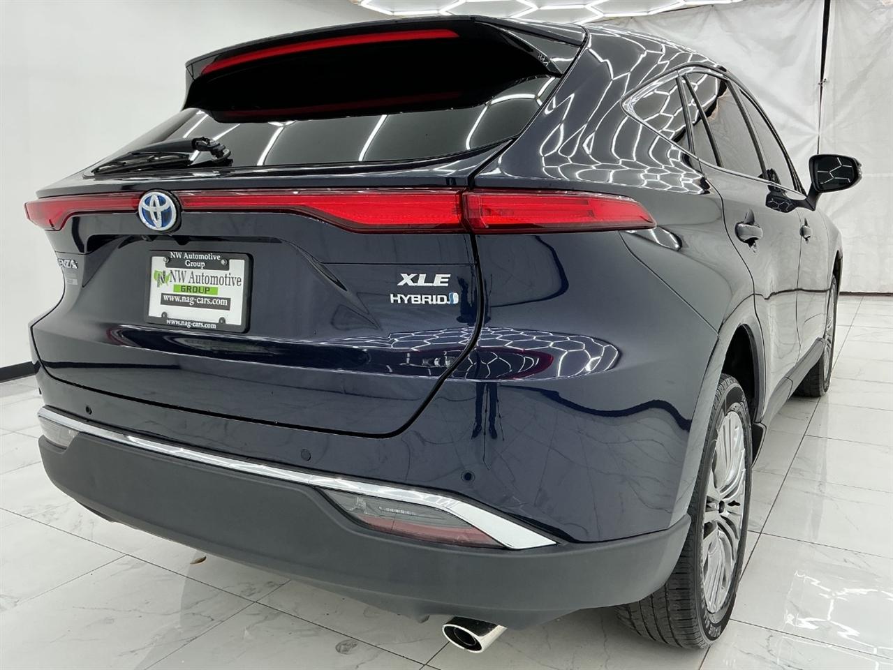 Toyota Venza Limited AWD (Natl) 2022