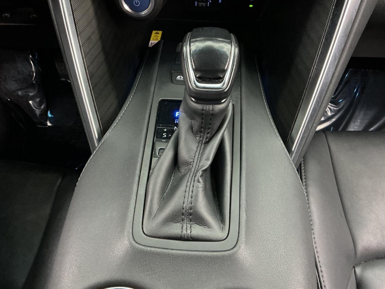 Toyota Venza Limited AWD (Natl) 2022