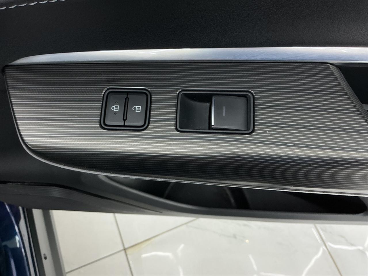 Toyota Venza Limited AWD (Natl) 2022