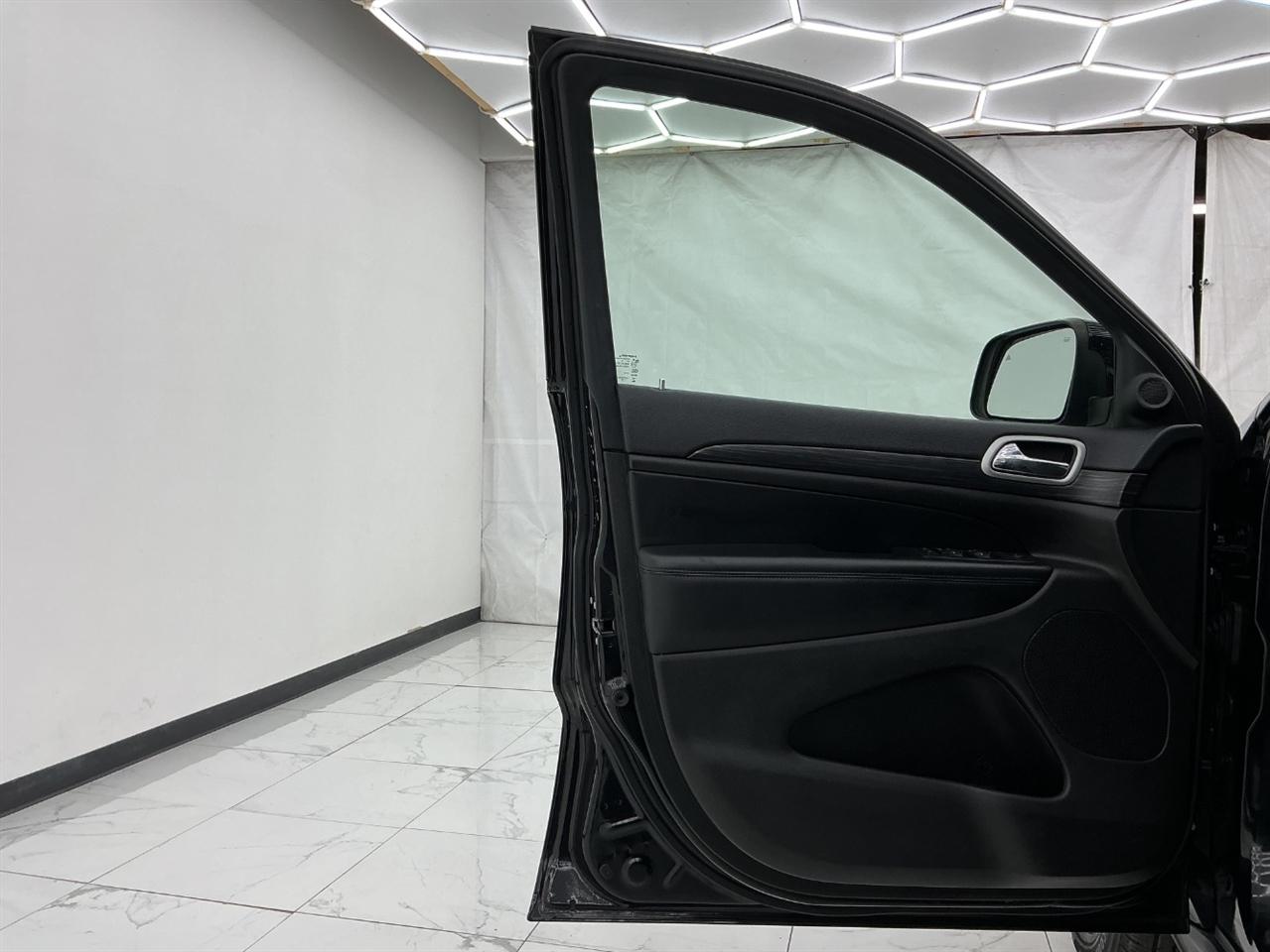 Jeep Grand Cherokee Laredo E 4x4 2019