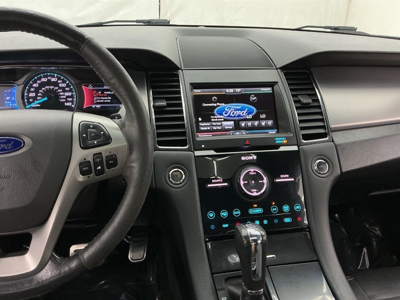Ford Taurus 4dr Sdn SHO AWD 2014