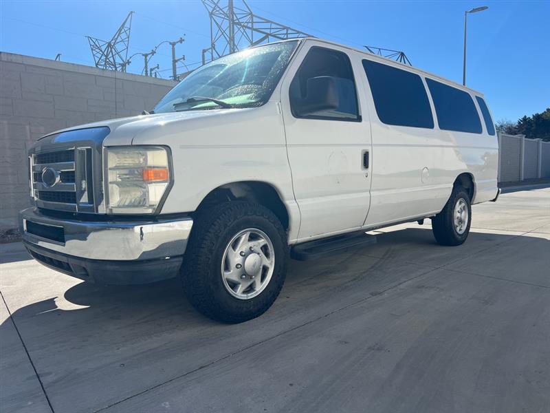 2014 Ford E-Series Econoline Wagon XL