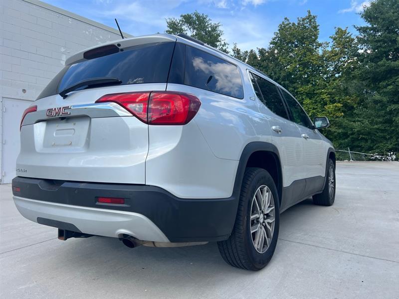 GMC Acadia SLE-2 FWD 2017