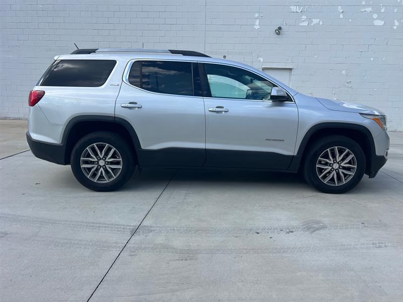 GMC Acadia SLE-2 FWD 2017
