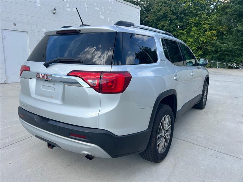 GMC Acadia SLE-2 FWD 2017