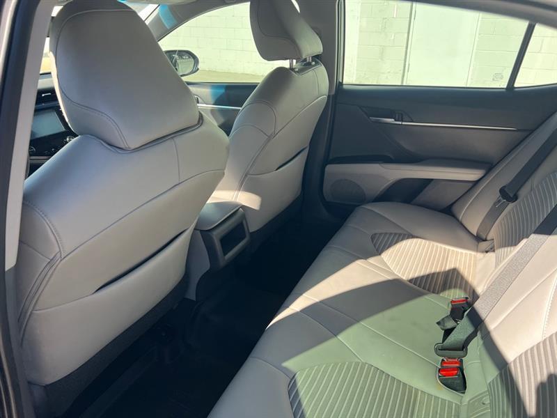 Toyota Camry SE 2018