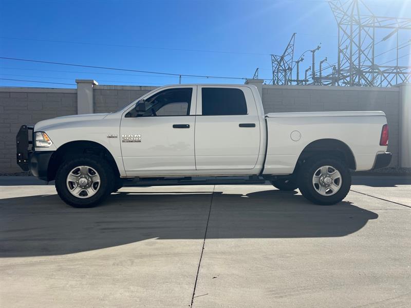 RAM 2500 Tradesman Crew Cab SWB 4WD 2018