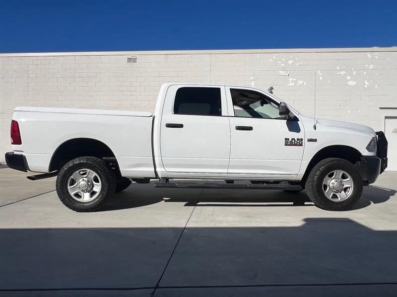 RAM 2500 Tradesman Crew Cab SWB 4WD 2018