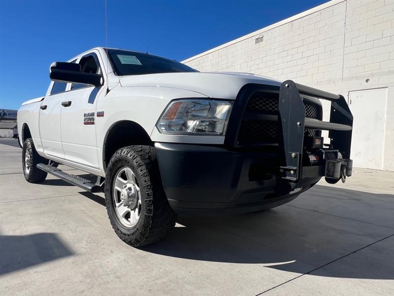 RAM 2500 Tradesman Crew Cab SWB 4WD 2018