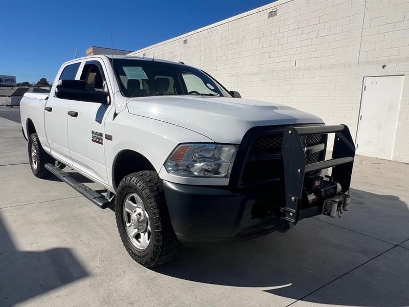 RAM 2500 Tradesman Crew Cab SWB 4WD 2018