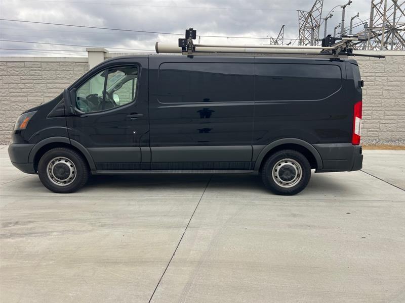 Ford Transit 150 Van Low Roof w/Sliding Pass. 130-in. WB 2018