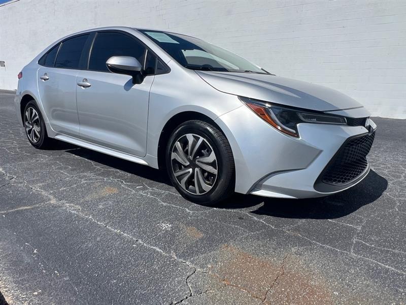 Toyota Corolla LE 2021